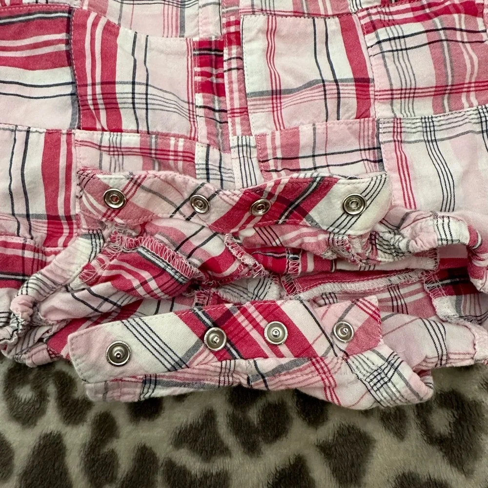 Old Navy Plaid Patchwork Onesie One Piece Romper in White Pink Size 6-12 months
